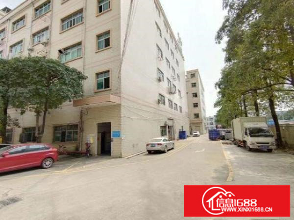 观澜龙华梅观高速出口楼上1500平米带装修厂房实际面积出租。