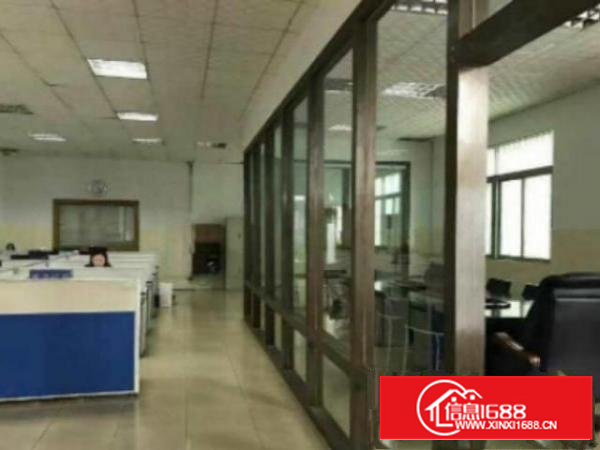 万江带现成装修标准一楼650平方招租地板漆车间，办公室150