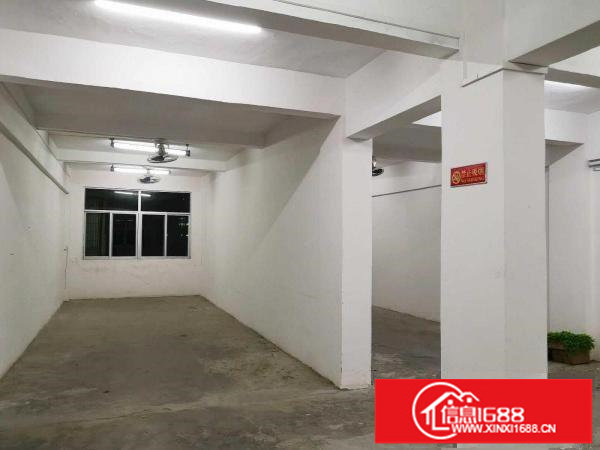 龙岗区平湖独院1300平方厂房出租