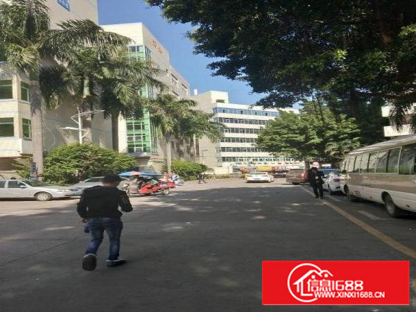 107国道边大型工业园内楼上180一2200平米