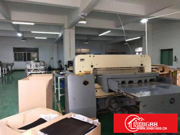 原房东经典小独院面积4200方适合五金机械电子等行业现成装修