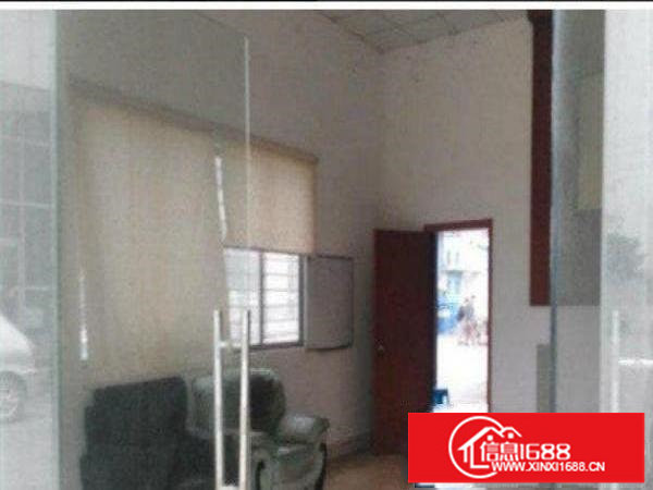 平湖新木工业区现有楼上600平米厂房出租空地大