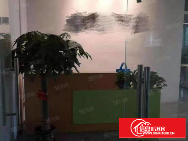 茶山镇独门独院厂房出租证件齐全空地1000平免费用