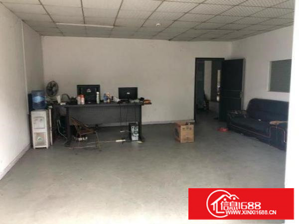 300平，带装修厂房出租