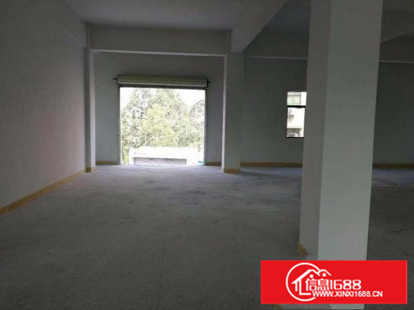 林村高速旁一楼厂房和楼上厂房800平米/层，可分租