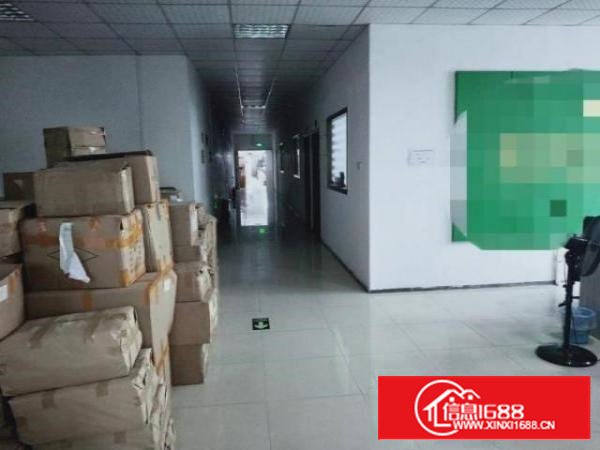 沙井沙二蓝天科技园二楼1800平米带行车注塑厂房出租水电齐全