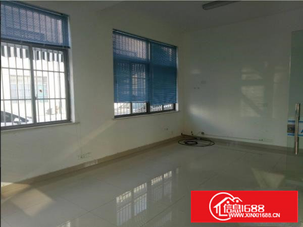 塘厦石潭埔300平米标准厂房一楼形象好配套设施齐全水电齐全