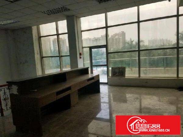 常平新出花园式标准厂房楼上2000，大小可分租