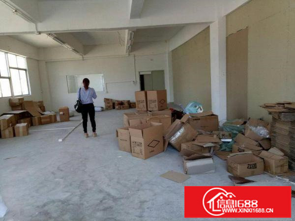 石井石坡头新出二楼1200平整层带装修厂房出租（可分租）