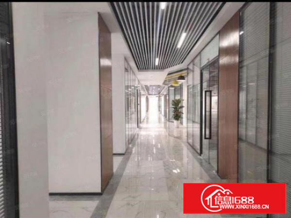 长安汽车站楼上700平方带装修办公厂房出租