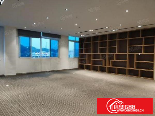 横岗六约1100平厂房豪华装修,带消防喷淋,可做生产仓库办公