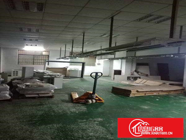 寮步厂房诚意直租，价格低。