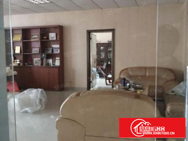 凤岗雁田空出原房东2楼800平方，水电齐全现成办公室车间