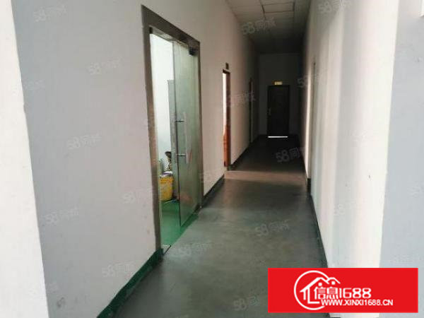 大岭山工业区一楼出租