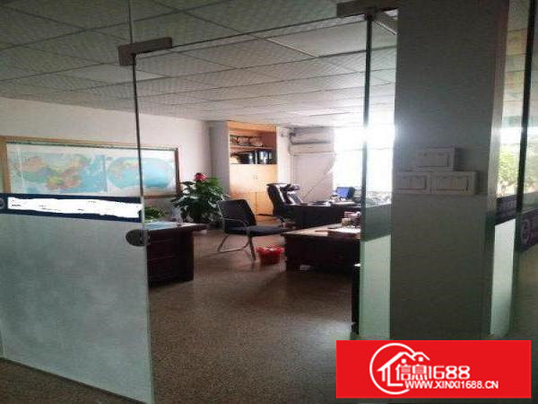 新南社区即将空出楼上带装修面积650平米厂房招租