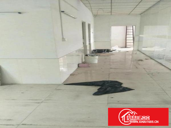 南栅原房东厂房整层350平方出租，有装修。