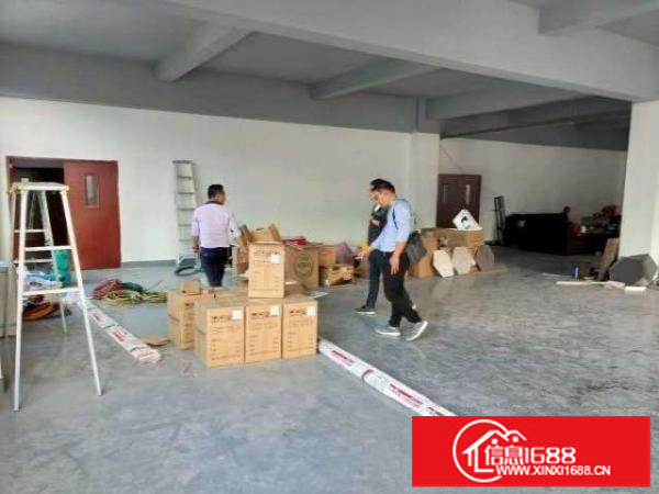 民治牛栏前跨境电商园4楼400平带装修招租