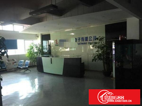 龙岗区坪地2楼300平方无尘车间厂房招租，带电梯