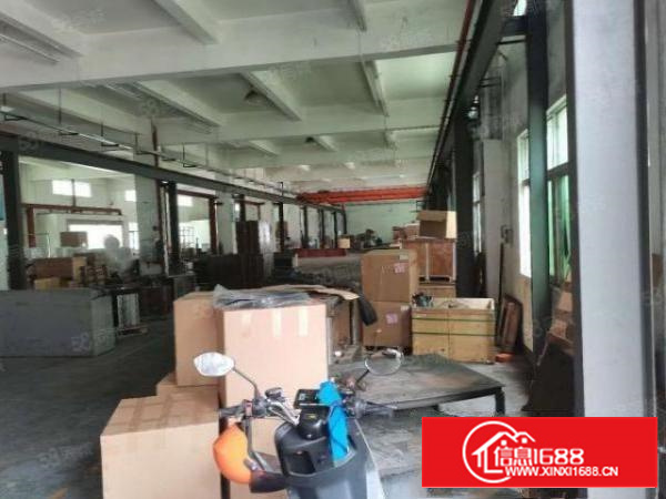 凤岗南山工业城附近新空出一楼1800平方高度5.5米工业用地