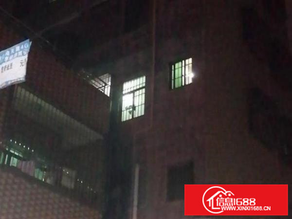 150平方一楼出租，适合做仓库，加工或手工，等等