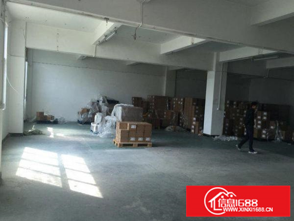 出租龙岗区横岗400平方带电梯厂房