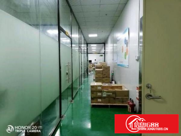 西乡带装修无转让厂房900平米招租