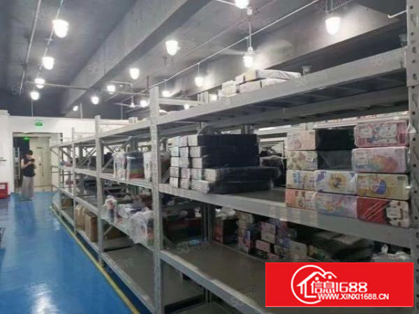 凤岗金凤凰厂房740平，报价18，现成水电办公室，适合电商