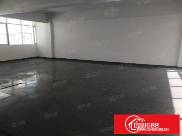 观澜桂花路附近楼上带办公室装修标准厂房招租。