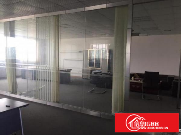 横岗龙岗大道旁荷坳地铁站楼上2500平厂房出租