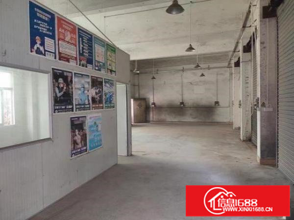 东莞大岭山原房东路边一楼280平，行业不限制，空地大。