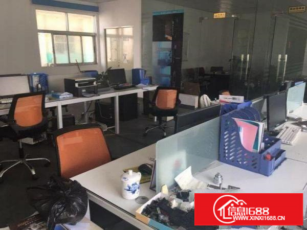 平湖新木路十号一栋二楼厂房400平米