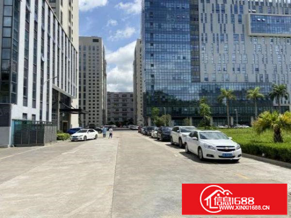 龙华红本工业园红本仓库厂房出租精装修2800平面积可分租