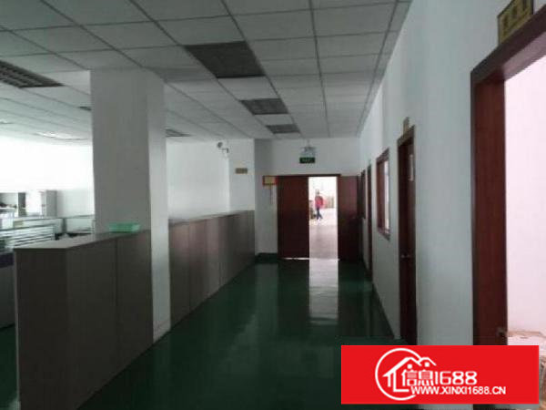 龙岗中心城新出二楼600平方原房东带装修厂房