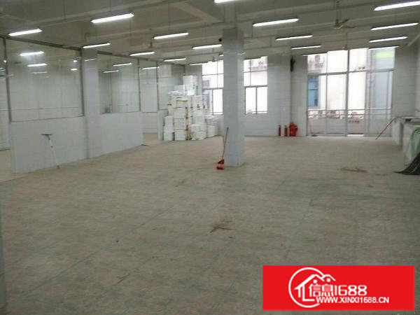 平湖海吉星附近厂房750平米（个人出租）