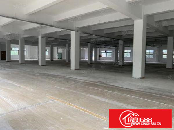 观澜库坑楼上整层2400平,可分租一半园区空地大,刚翻新外墙