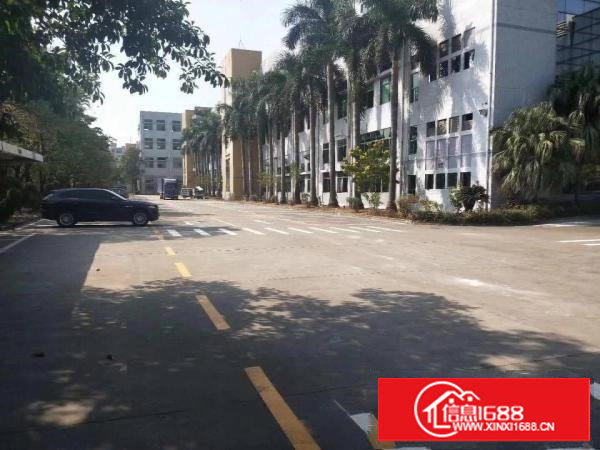 刚空出楼上精装修厂房4000平方，水电齐全可办环评园区形象好