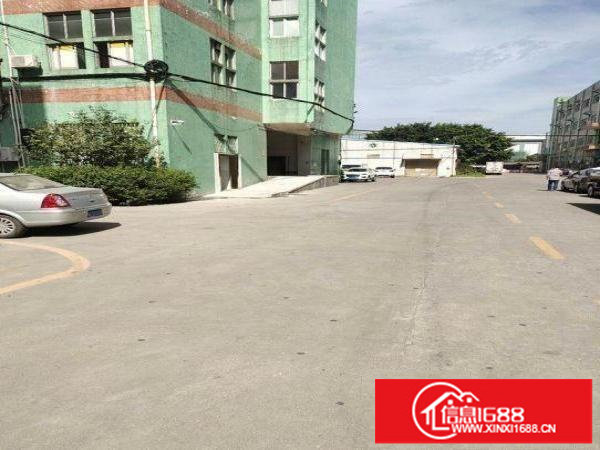 坂田工业区带装修厂房2200平米大小分租