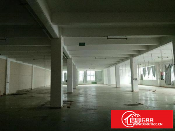 观兰紧邻坂田原房东出租三楼厂房1500平米