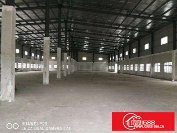 单一层，空地大，带卸货平台