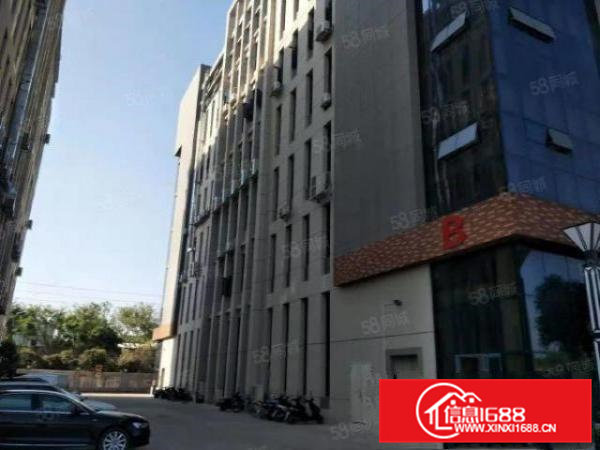 黄江镇靠深圳公明九成新高大上工业园分租二楼整层2000平方