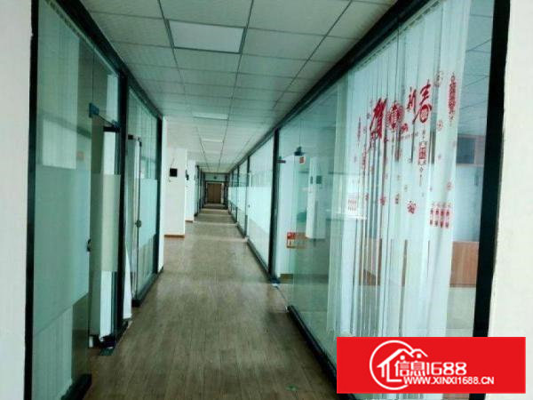 原房东厂房1250平二楼整层招租可分租，一应俱全