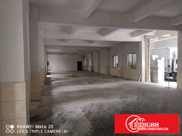 长安乌沙振安路大润发对面一楼700平方厂房分租