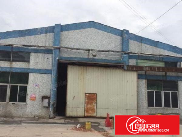 大岭山8米高钢结构厂房低价出租，门口可进挂车，交通方便