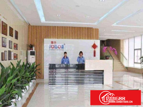 出租375平方精装修无尘车间，无公摊，深圳过来第一个红绿灯，