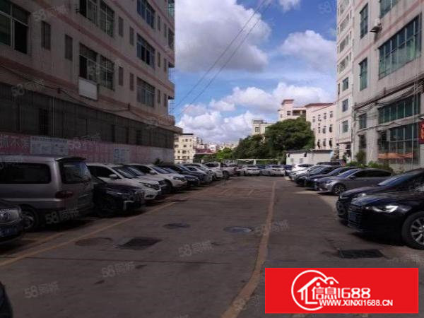 深圳龙华观澜地铁口附近独院一楼500平方厂房出租