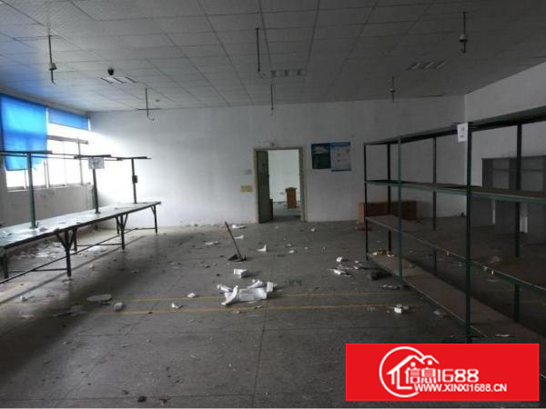 坂田梅林关口附近带装修600平方厂房出租