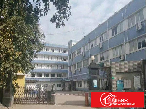 平湖鹅公岭花园式标准厂房一楼1080平出租水电齐全空地大