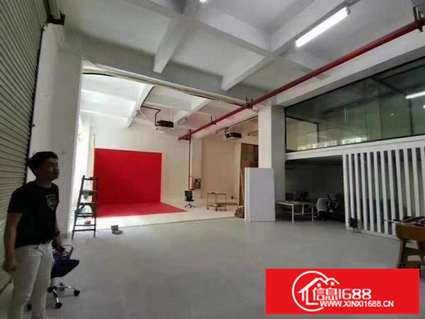 坂田民乐地铁站附近一楼580平精装修厂房出租