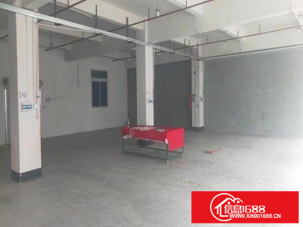 厂房通风采光很好，水电齐全