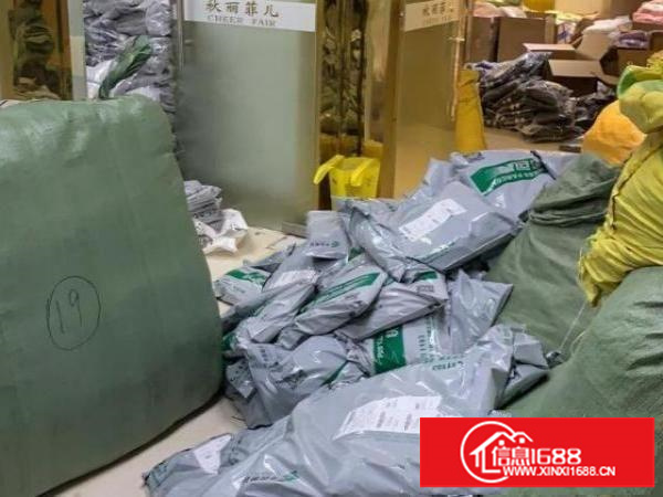 房型方正，可做厂房，仓库，办公室，免费停车